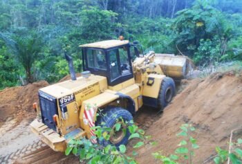 Location engins Camions Douala Cameroun