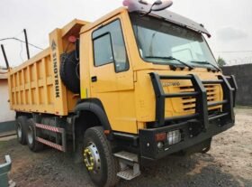 Location camion benne 10roues à Douala