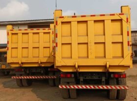 Location camion benne 10roues à Douala